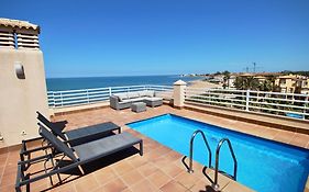 Atico Frontal Al Mar Con Piscina Privada By Homeprive