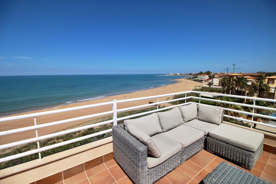 Atico Frontal Al Mar Con Piscina Privada By Homeprive Dénia Extérieur photo
