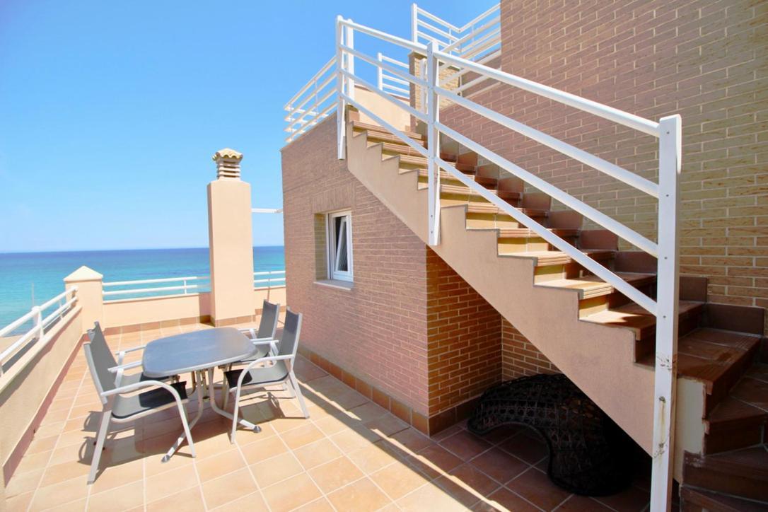 Atico Frontal Al Mar Con Piscina Privada By Homeprive Dénia Extérieur photo