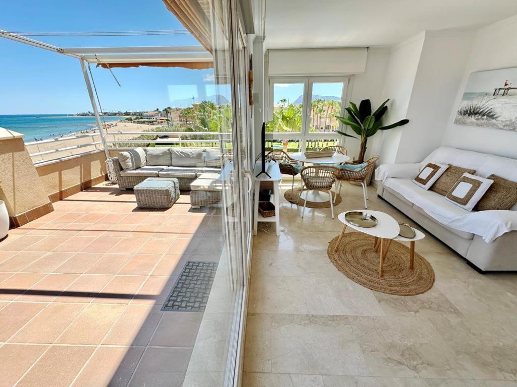 Atico Frontal Al Mar Con Piscina Privada By Homeprive Dénia Extérieur photo